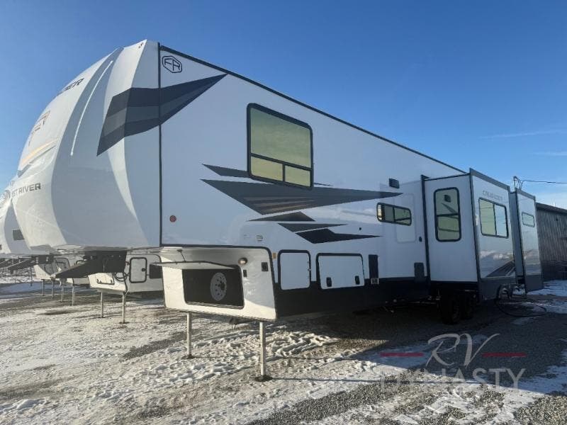 2026 Crusader FAM37 by Prime Time from RV Dynasty in Bunker Hill, Indiana