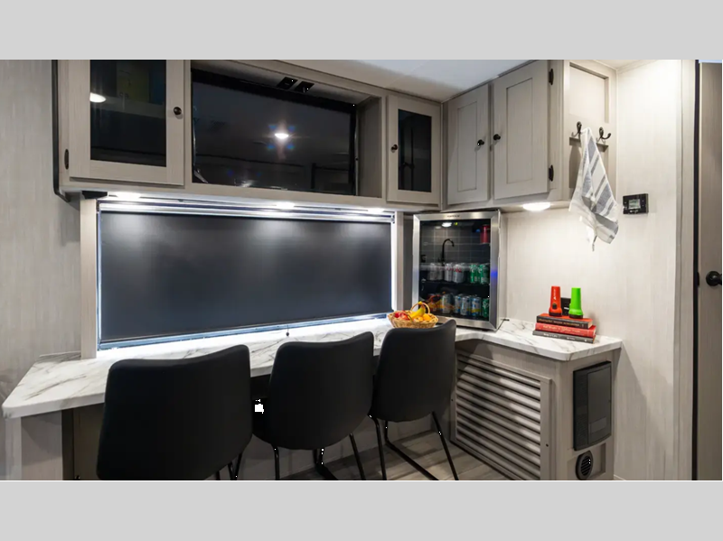 2026 Apex Ultra-Lite 246BARV by Coachmen from RV Dynasty in Bunker Hill, Indiana