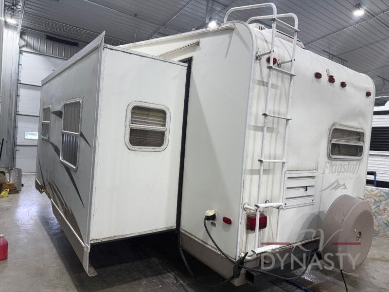 Used 2010 Forest River Flagstaff Classic Super Lite 8528RKWS available in Bunker Hill, Indiana