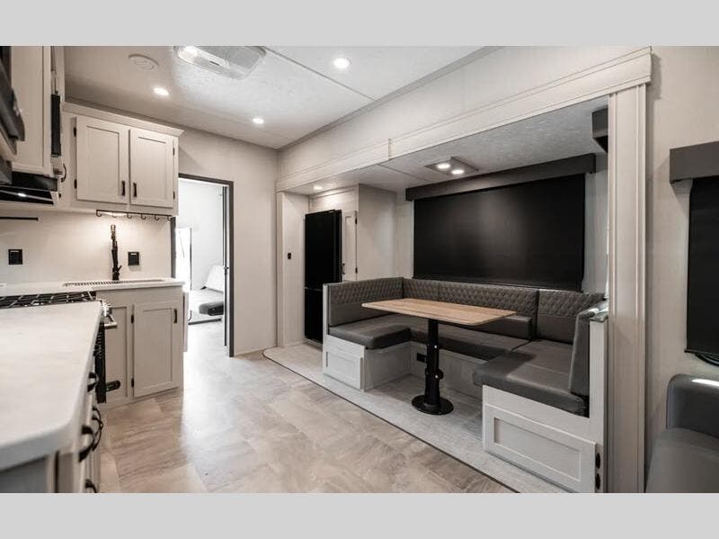 New 2026 Shasta Phoenix Lite 31BH available in Bunker Hill, Indiana