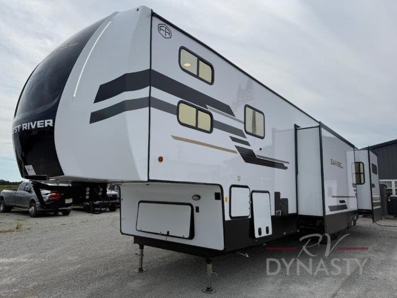 2026 Sanibel 39BUNK by Prime Time from RV Dynasty in Bunker Hill, Indiana