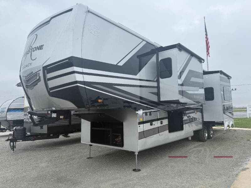 2026 RiverStone 39RKFB by Forest River from RV Dynasty in Bunker Hill, Indiana