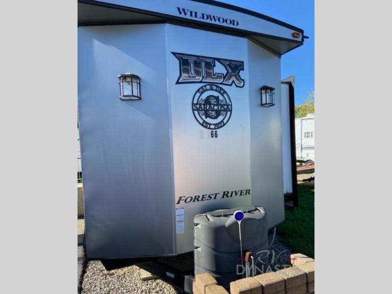 2017 Wildwood DLX 402QBQ by Forest River from RV Dynasty in Bunker Hill, Indiana