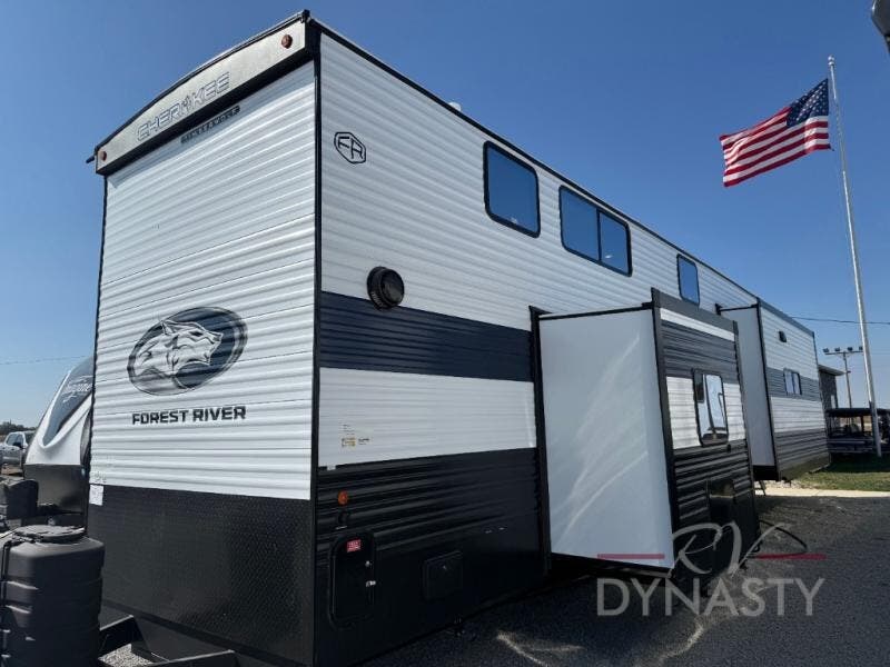 2026 Cherokee Timberwolf 39JM by Forest River from RV Dynasty in Bunker Hill, Indiana