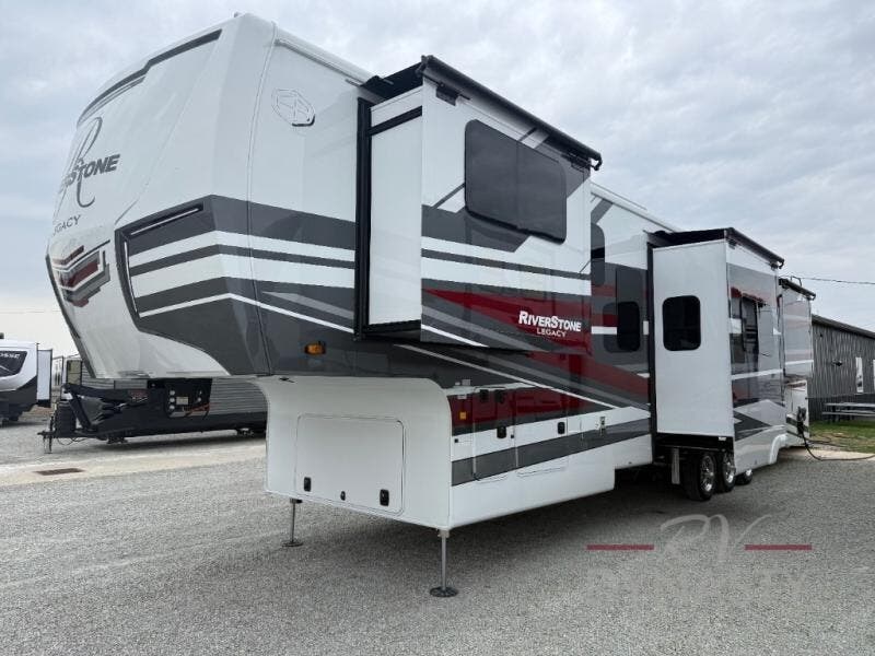 2026 RiverStone 42FSKG by Forest River from RV Dynasty in Bunker Hill, Indiana