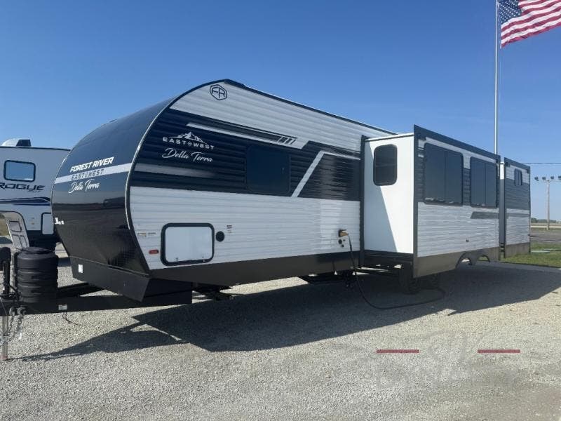 2026 Della Terra 312BH by East to West from RV Dynasty in Bunker Hill, Indiana