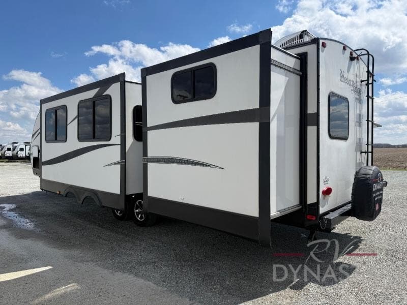 Used 2018 Highland Ridge Mesa Ridge Lite Mesa  Ridge Lite MR3310BH available in Bunker Hill, Indiana