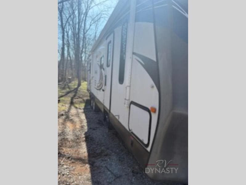 2013 Eagle 314BDS by Jayco from RV Dynasty in Bunker Hill, Indiana