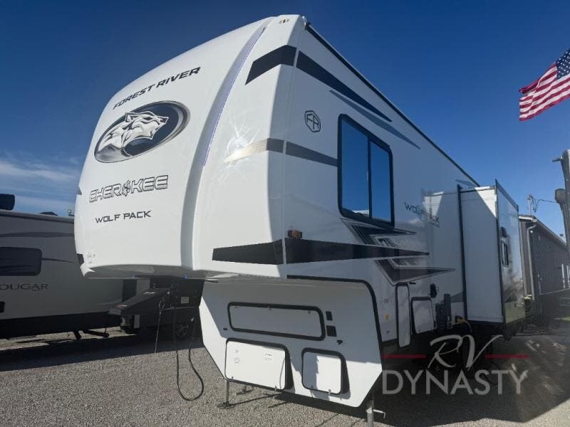 2026 Cherokee Wolf Pack 275PACK15 by Forest River from RV Dynasty in Bunker Hill, Indiana