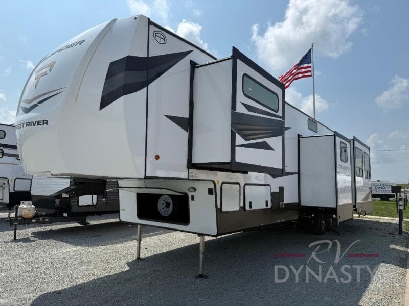 2026 Crusader BONUS38 by Prime Time from RV Dynasty in Bunker Hill, Indiana