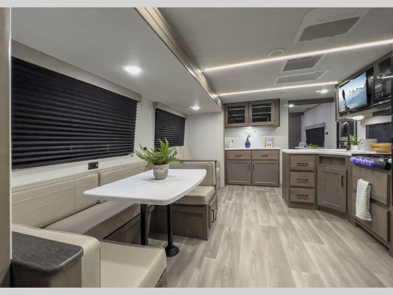 2024 Transcend Xplor 331BH by Grand Design from RV Dynasty in Bunker Hill, Indiana