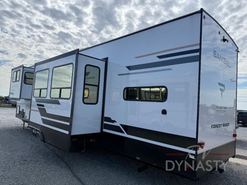 New 2026 Prime Time Sanibel 38LAUNDRY available in Bunker Hill, Indiana