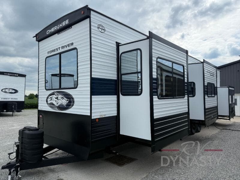 2026 Cherokee Timberwolf 39DK by Forest River from RV Dynasty in Bunker Hill, Indiana