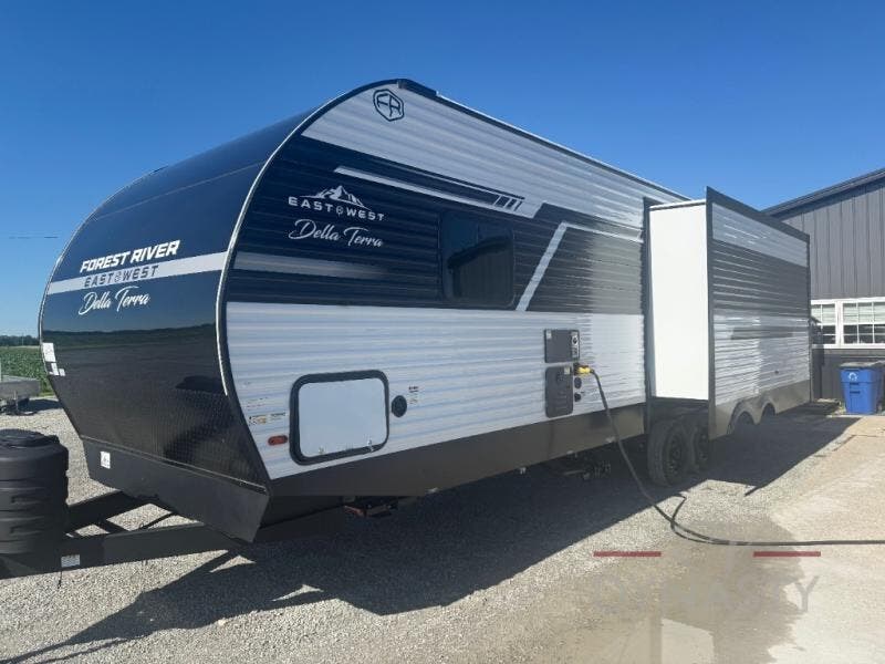 2027 Della Terra 272RL by East to West from RV Dynasty in Bunker Hill, Indiana