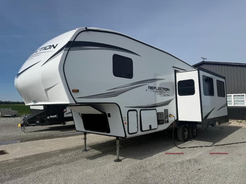 2025 Reflection 100 Series 28RL by Grand Design from RV Dynasty in Bunker Hill, Indiana