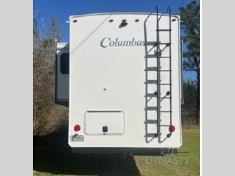 2022 Columbus 388FK by Palomino from RV Dynasty in Bunker Hill, Indiana