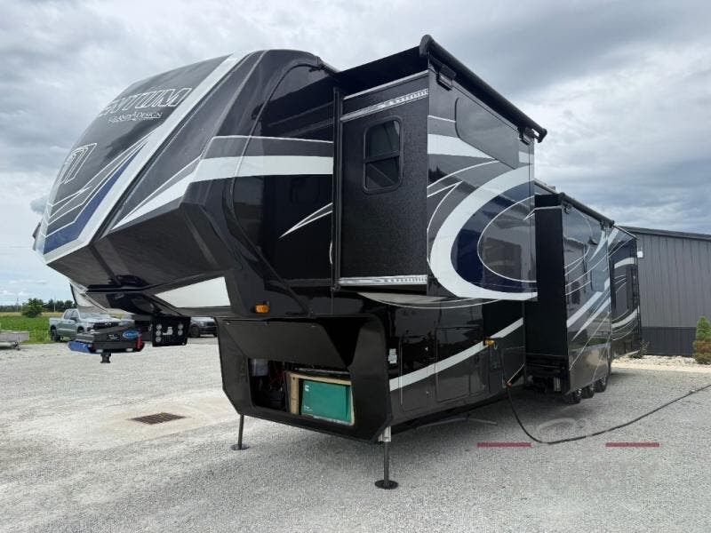 2023 Momentum 397THS by Grand Design from RV Dynasty in Bunker Hill, Indiana
