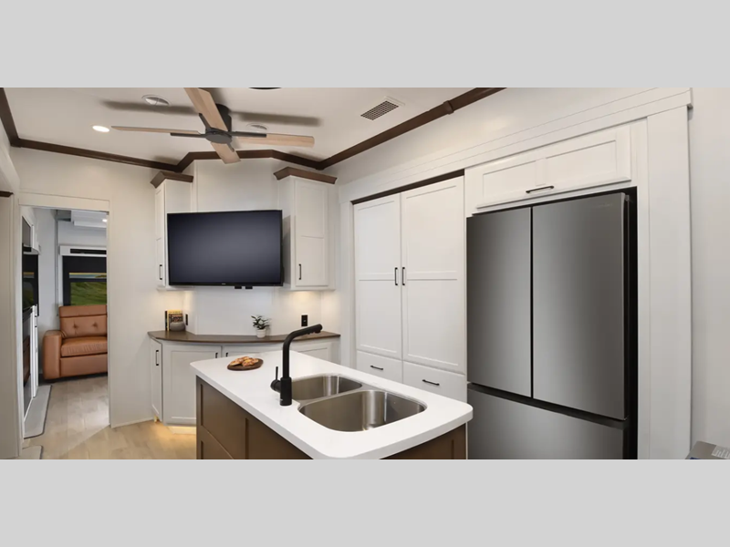 2024 RiverStone 442MC by Forest River from RV Dynasty in Bunker Hill, Indiana
