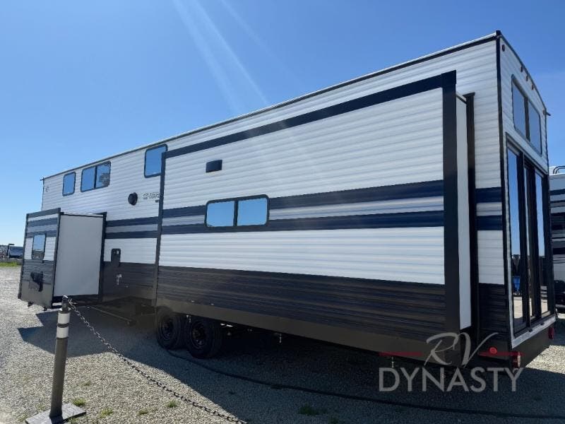 New 2027 Forest River Cherokee Timberwolf 39JM available in Bunker Hill, Indiana