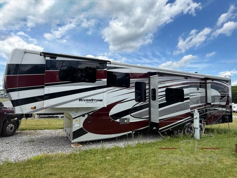 2024 RiverStone 42FSKG by Forest River from RV Dynasty in Bunker Hill, Indiana