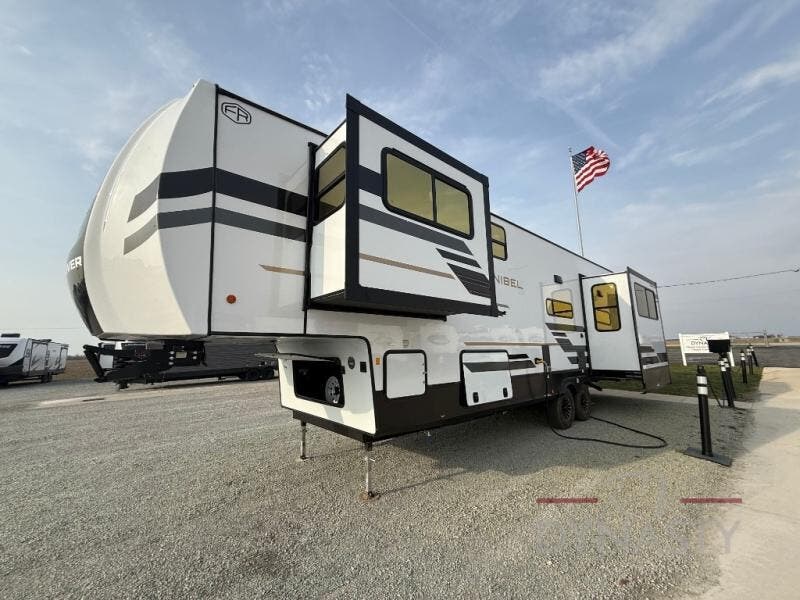 2026 Sanibel 34LOUNGE by Prime Time from RV Dynasty in Bunker Hill, Indiana