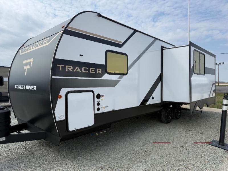 2026 Tracer 235RK by Prime Time from RV Dynasty in Bunker Hill, Indiana