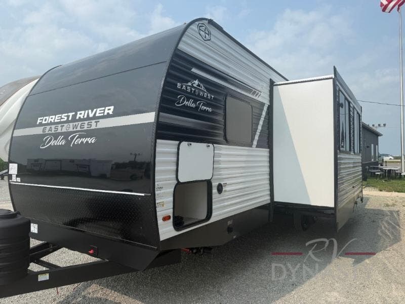 2027 Della Terra 280BH by East to West from RV Dynasty in Bunker Hill, Indiana
