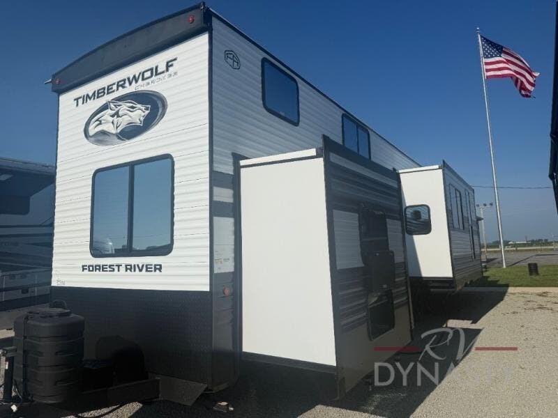 2027 Cherokee Timberwolf 39AL by Forest River from RV Dynasty in Bunker Hill, Indiana