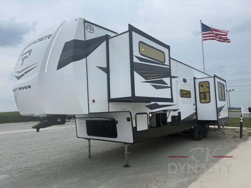 2027 Crusader 2SUITE by Forest River from RV Dynasty in Bunker Hill, Indiana