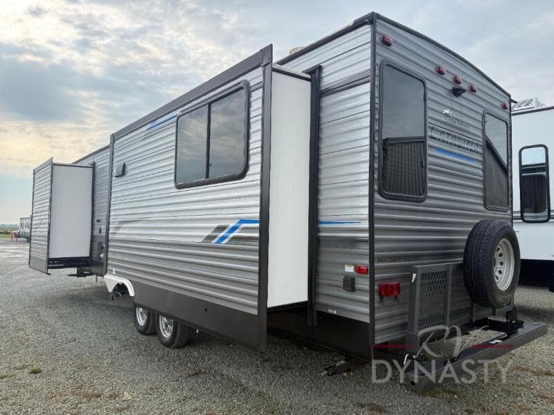 Used 2021 Coachmen Catalina Legacy 333RETS available in Bunker Hill, Indiana