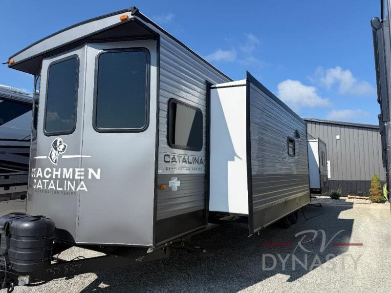 2027 Catalina Destination Series 39MKTS by Coachmen from RV Dynasty in Bunker Hill, Indiana