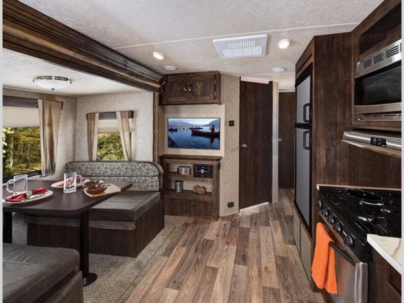 2017 Vibe Extreme Lite 224RLS by Forest River from RV Dynasty in Bunker Hill, Indiana
