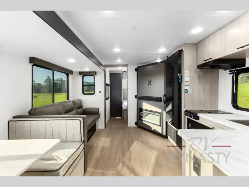 2027 Della Terra 255RB by East to West from RV Dynasty in Bunker Hill, Indiana