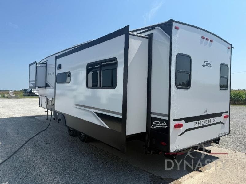 New 2027 Shasta Phoenix Lite 30BHS available in Bunker Hill, Indiana