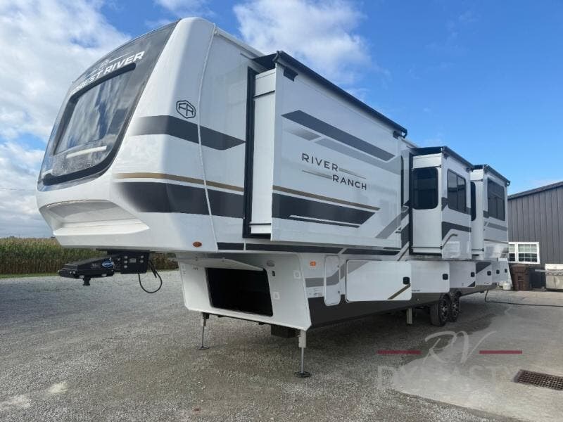 2026 River Ranch 394RKL by Forest River from RV Dynasty in Bunker Hill, Indiana