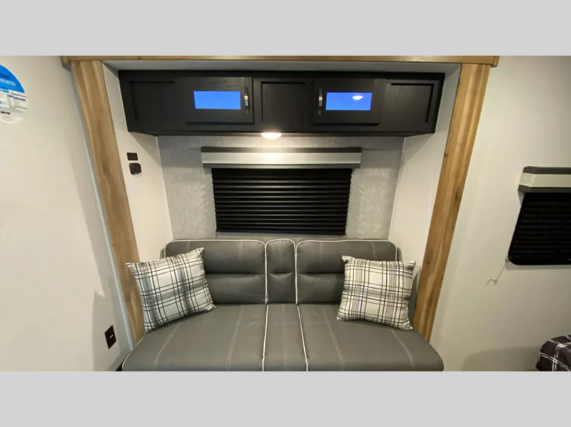 Used 2023 Coachmen Freedom Express Ultra Lite 192RBS available in Bunker Hill, Indiana