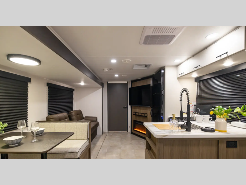New 2027 Forest River Tracer 295DB available in Bunker Hill, Indiana