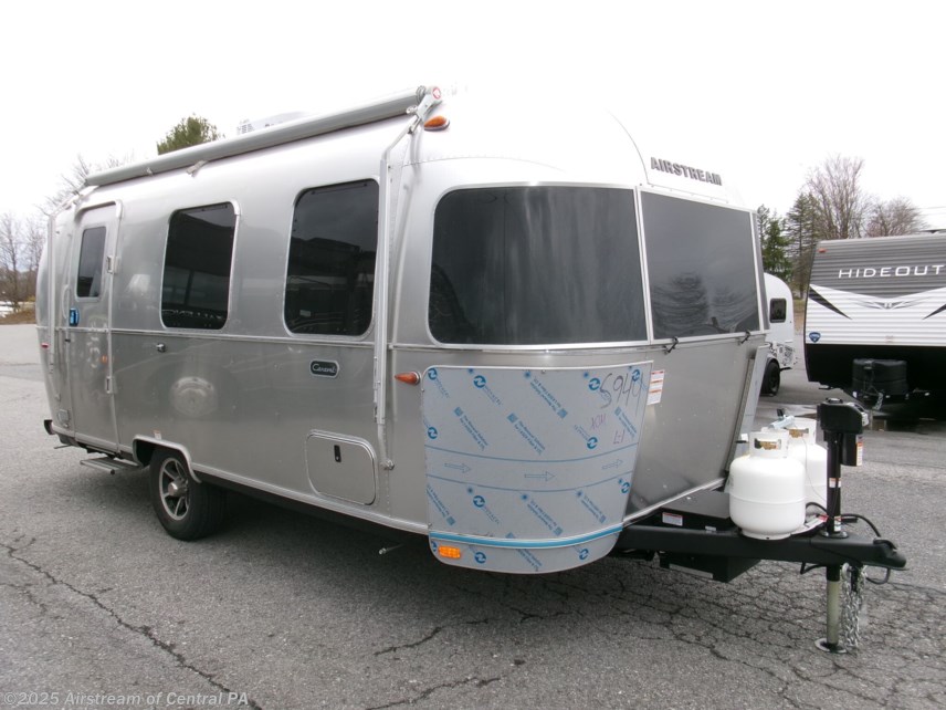 New 2025 Airstream Caravel 22FB available in Duncansville, Pennsylvania
