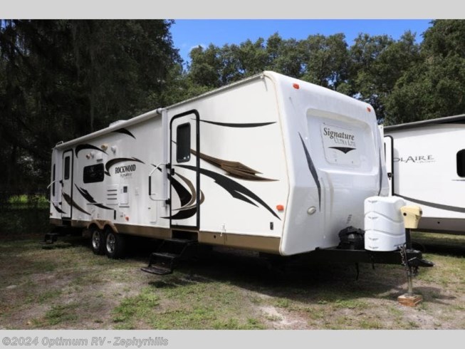2013 Forest River Rockwood Signature Ultra Lite 8314BSS RV for Sale in Zephyrhills, FL 33540 2013 Forest River Rockwood Signature Ultra Lite
