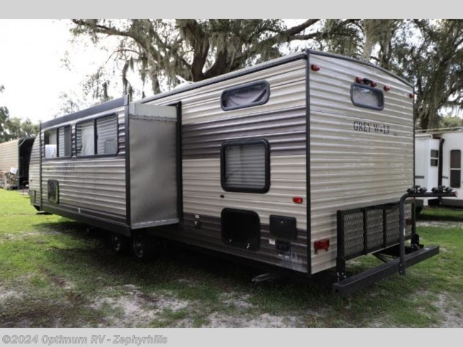 2017 Forest River Cherokee Grey Wolf 29TE RV for Sale in Zephyrhills, FL 33540 | 4NR6290 | RVUSA 2017 Forest River Cherokee Grey Wolf 29te