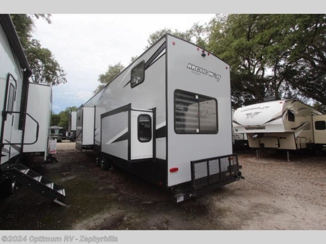 2022 Forest River Cherokee Arctic Wolf Suite 3990 RV for Sale in