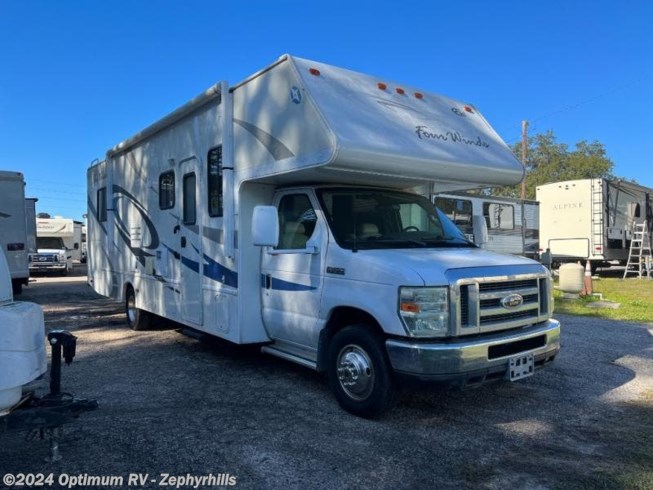 Used 2008 Four Winds International Four Winds 31P available in Zephyrhills, Florida