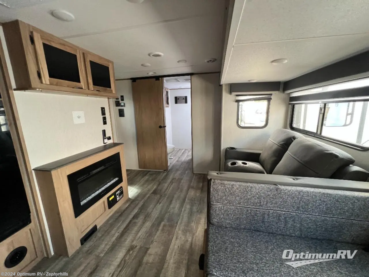 2024 Forest River Cherokee Alpha Wolf 26RBL RV for Sale in Zephyrhills