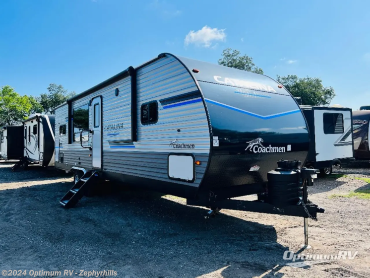 Used 2023 Coachmen Catalina Legacy 283RKS available in Zephyrhills, Florida