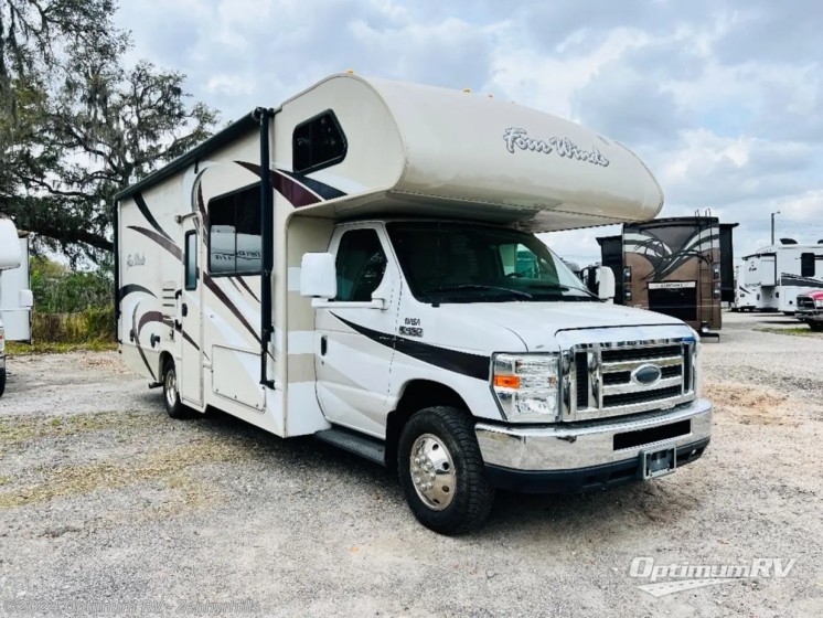 Used 2017 Thor Four Winds 26B available in Zephyrhills, Florida
