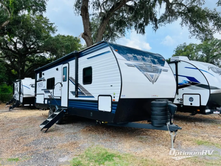 New 2024 Palomino Puma 25BHS available in Zephyrhills, Florida