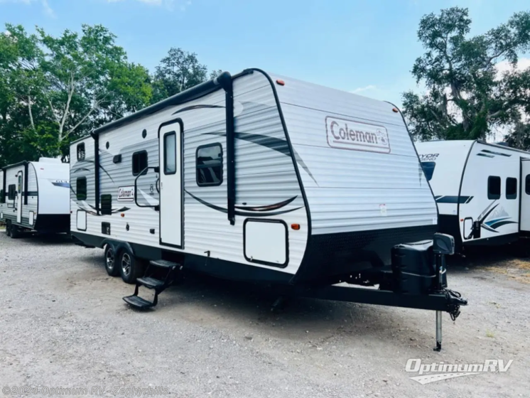 Used 2016 Dutchmen Coleman Lantern Series 262BH available in Zephyrhills, Florida