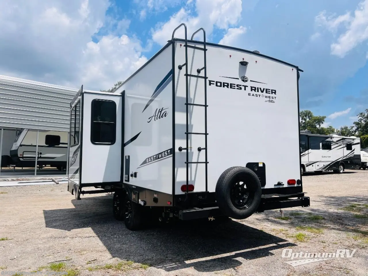2025 East to West Alta 1900MMK - New Travel Trailer For Sale by Optimum RV - Zephyrhills in Zephyrhills, Florida features Slideout, Awning