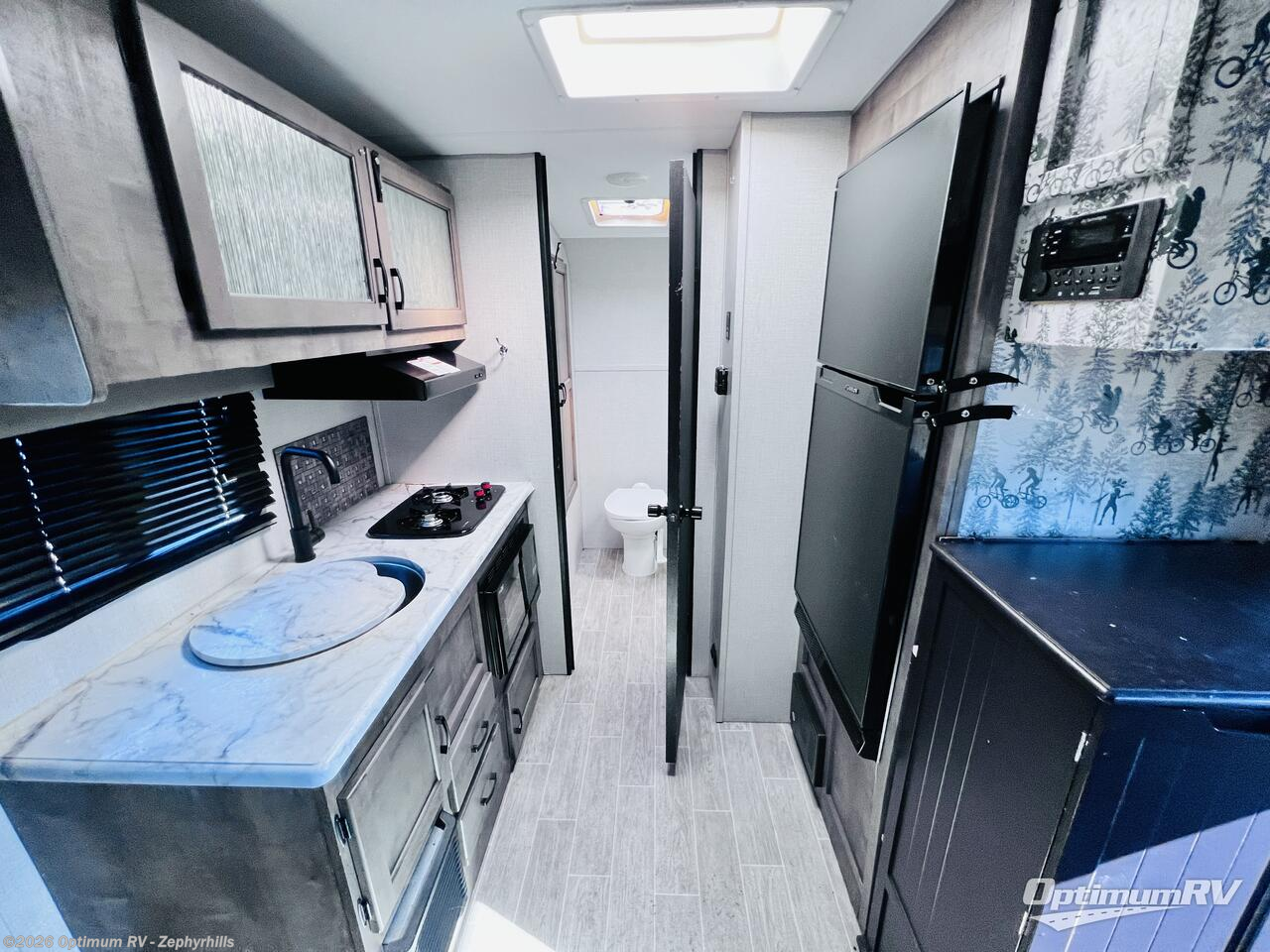 Used 2021 Venture RV Sonic Lite SL150VRB available in Zephyrhills, Florida