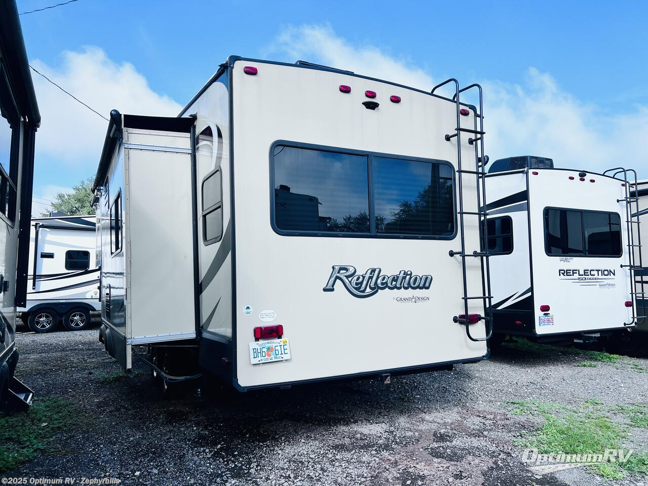 2017 Grand Design Reflection 27RL - Used Fifth Wheel For Sale by Optimum RV - Zephyrhills in Zephyrhills, Florida features Awning, Slideout